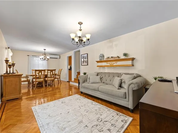 3710 Avenue P image 9 of 40