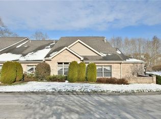 8513 Sundial Ln, Bridgeville, PA 15017
