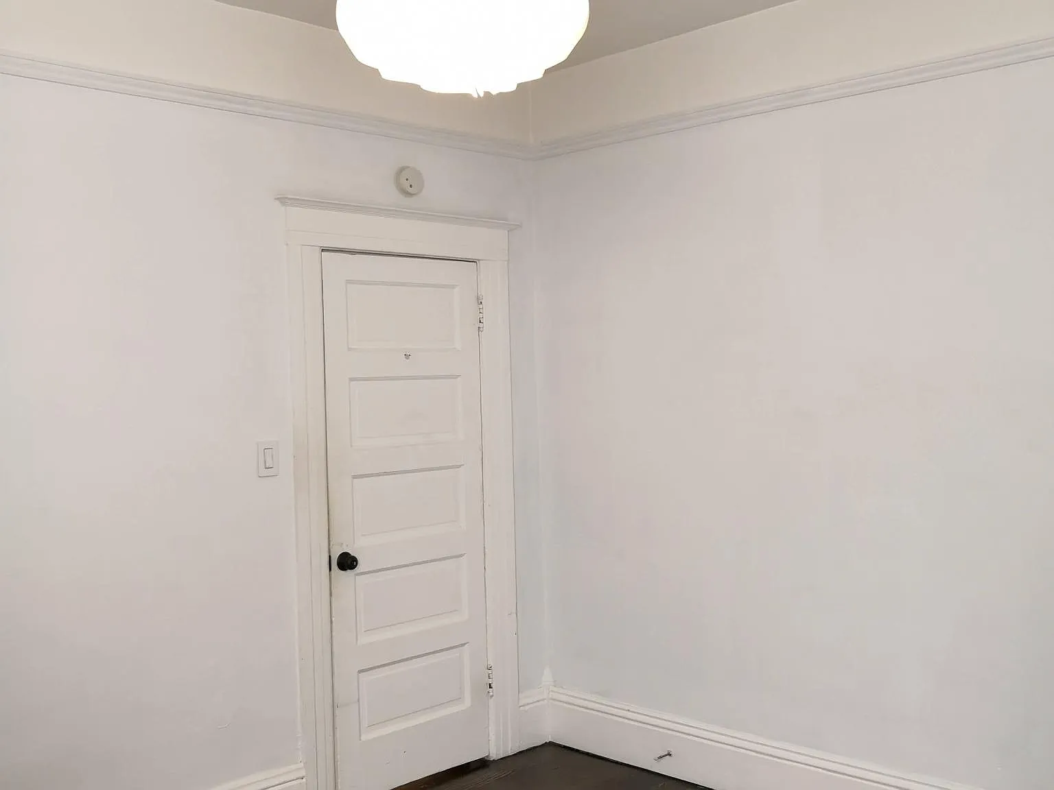 2 bed, 972 sqft, $6,200 — Photo 4