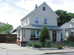 119 Courthouse Rd, Franklin Square, NY 11010