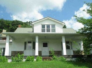 301 Hickory St, Northern Cambria, PA 15714