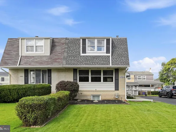 1324 Parklane Rd, Swarthmore, PA 19081