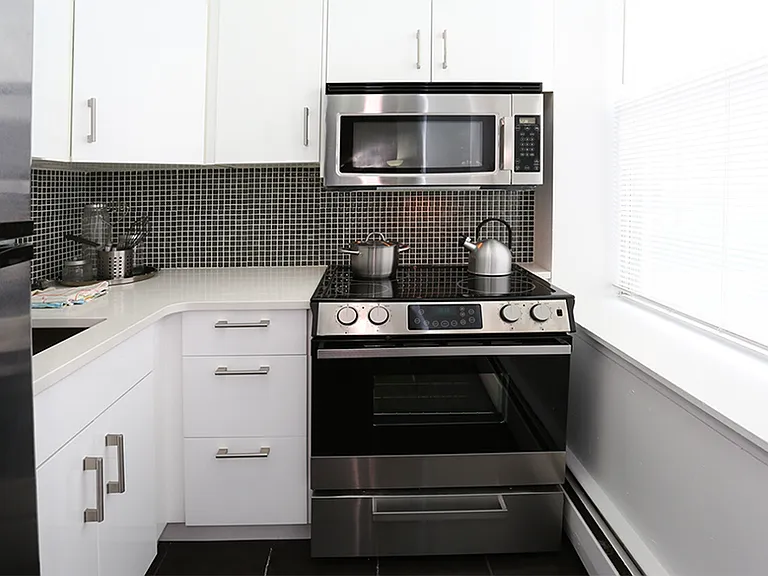 Cozy kitchen with contemporary features
