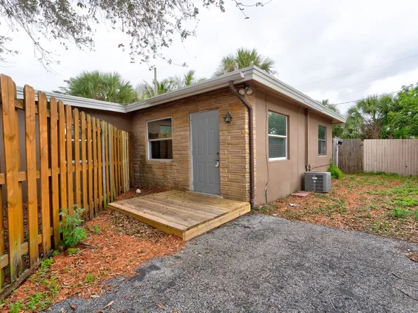 311 Decarie St, Delray Beach, FL 33444