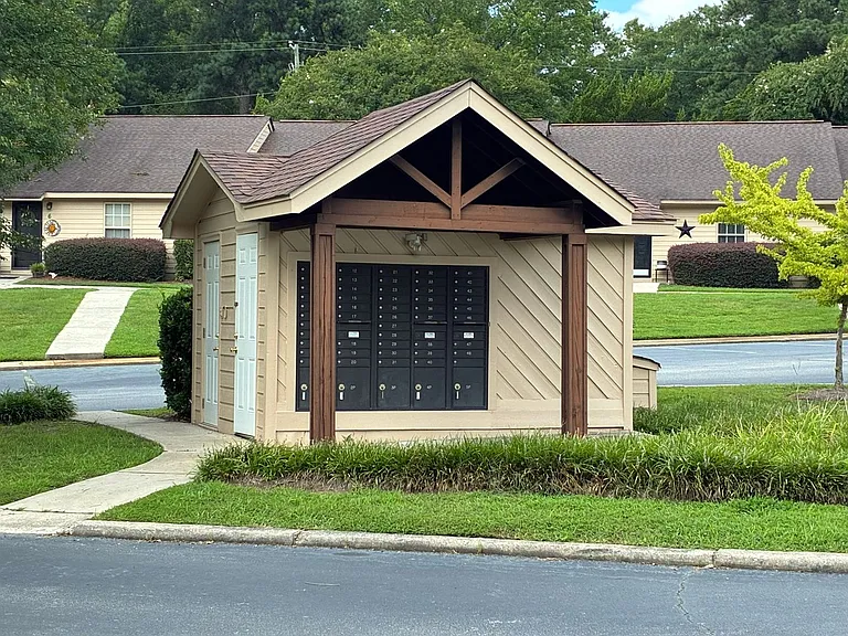 40 Boardwalk Ln — Photo 25
