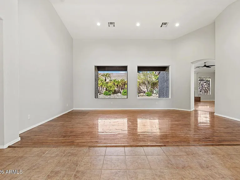 7252 E Whistling Wind Way — Photo 6