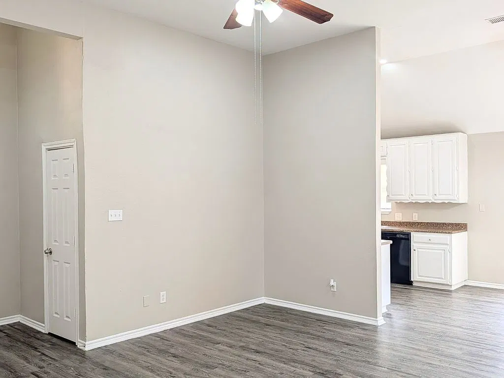 4901 Dax Dr. Fort Worth, TX 76135 — Photo 3