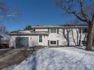 1745 Riggs Rd, Saint Peter, MN 56082