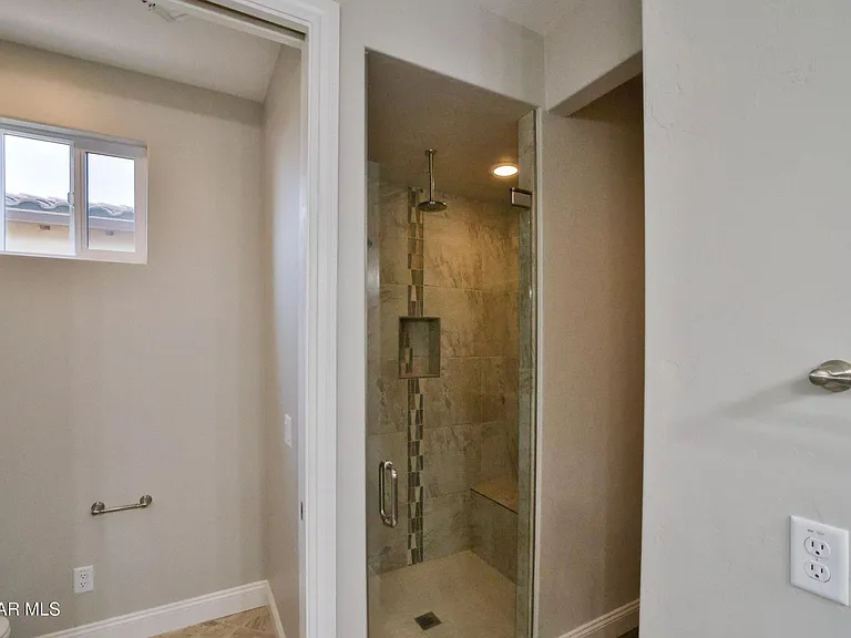 7037 N Robin Nest Ct — Photo 19