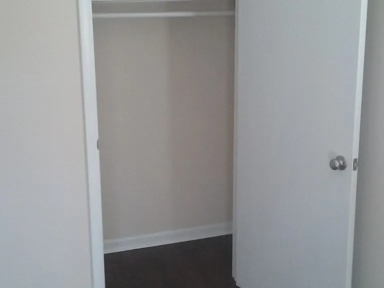 617 McLamb Dr — Photo 3