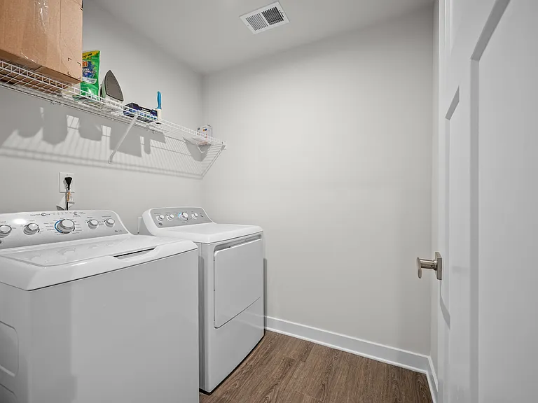 1051 Crescent Cove Ln — Photo 10