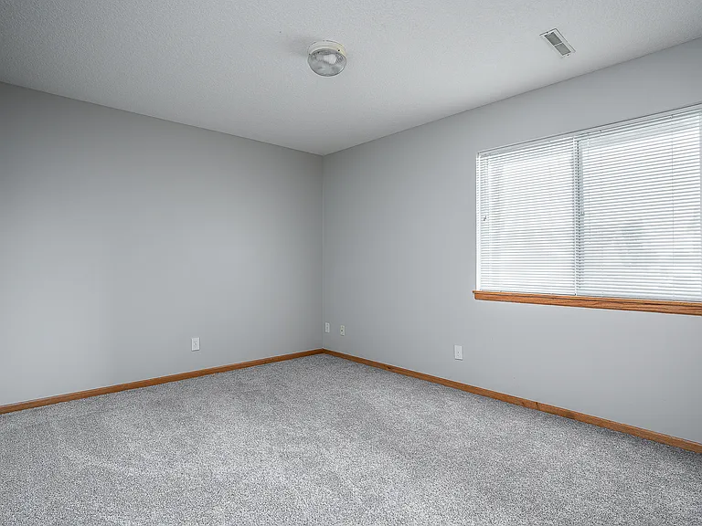 4155 Mallard Ct — Photo 9