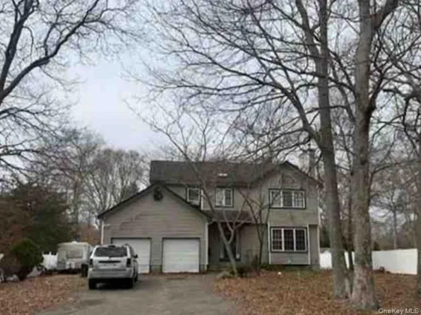 96 Church Drive, Mastic Beach, NY 11951