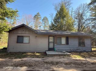 10601 S Grayling Rd, Roscommon, MI 48653