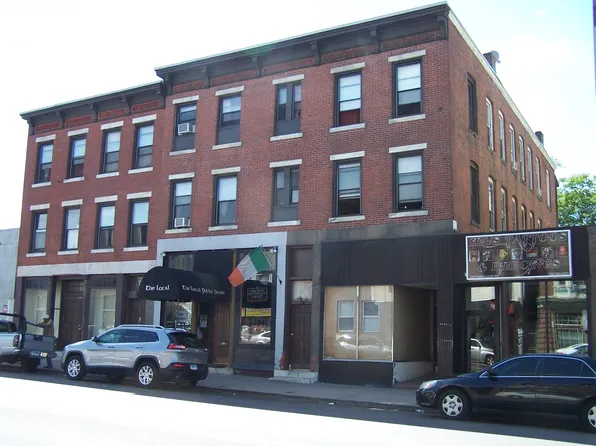 453 W Main St, Waterbury, CT 06702