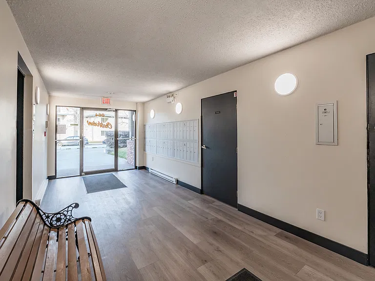 864 Fairview Rd #203 — Photo 9