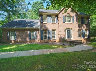 517 Idlewood Dr, Salisbury, NC 28144