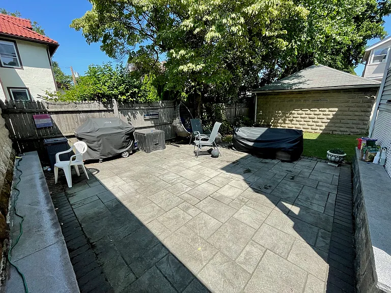 81 Poplar St #81 — Photo 18