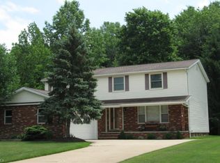 25296 Pleasant Trl, Richmond Heights, OH 44143