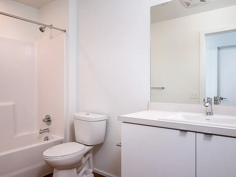 Rockwood Village Apartments — Photo 99