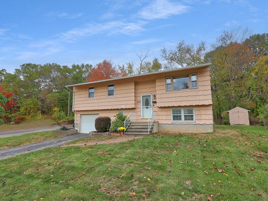 374 Beth Lane, Waterbury, CT 06705