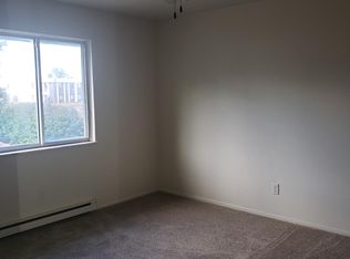 2160 Rockspring Rd, Toledo, OH 43614