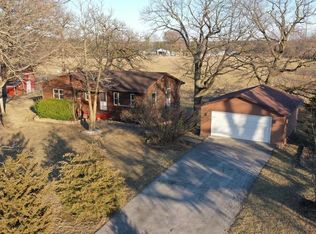 14517 Reeder Rd, Crown Point, IN 46307