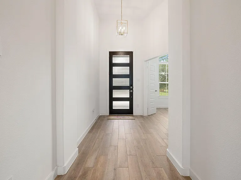 6722 Waxbill Rd — Photo 8