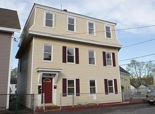 93 Whipple St, Lowell, MA 01852