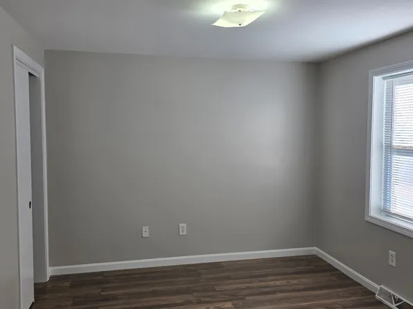 (undisclosed Address), Fall River, MA 02721