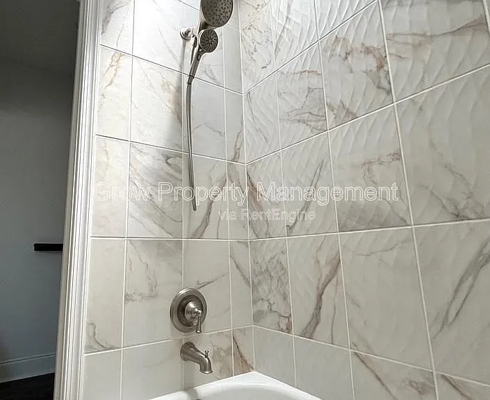 1220 S 13th St #3 — Photo 13