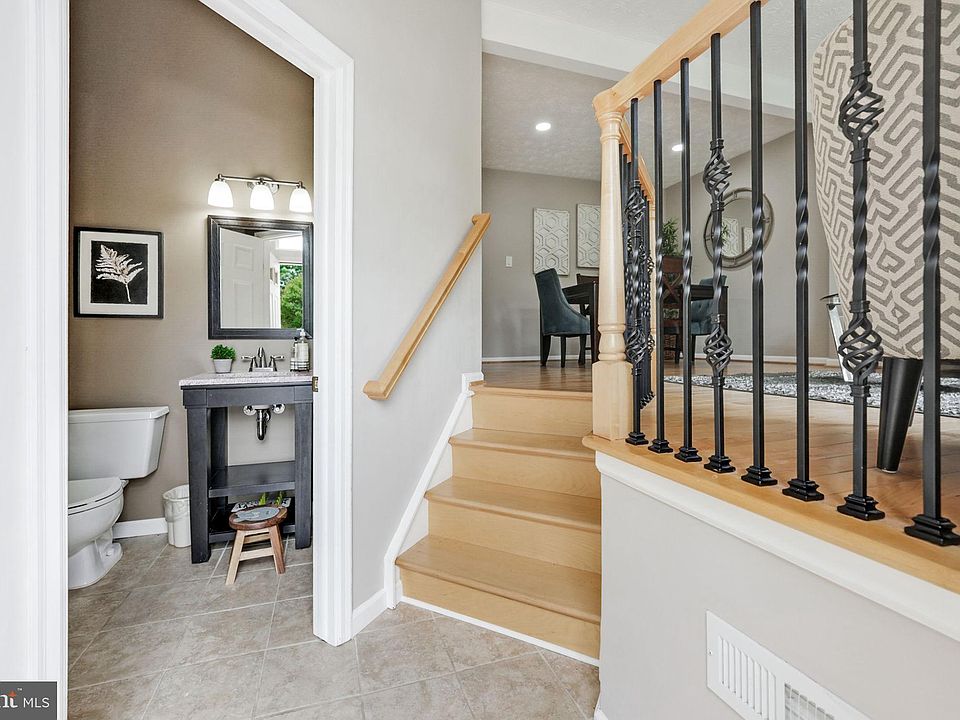 6039 Hydrangea Dr, Alexandria, VA 22310 Zillow