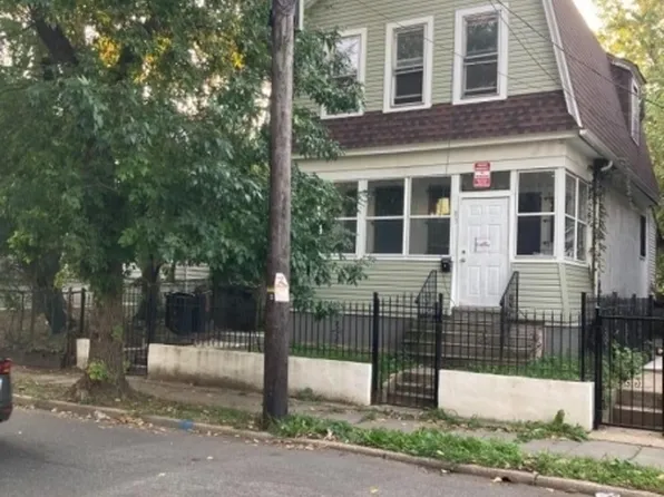 83 Washington Ave, Irvington Twp., NJ 07111