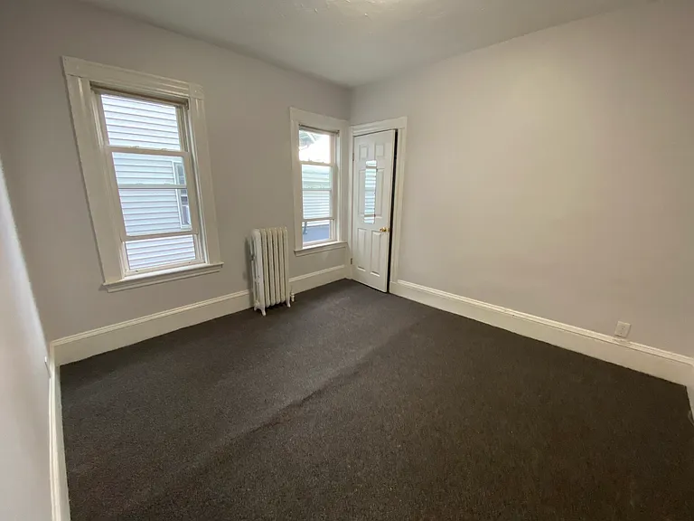 33 Everett Ave #3 — Photo 16