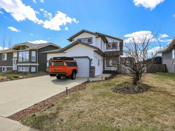 98 N Pine Cres, Blackfalds, AB T4M 0E2