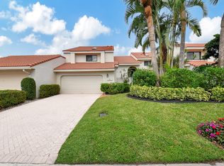 7405 Woodmont Ct, Boca Raton, FL 33434