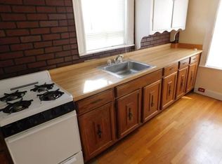 14 Adams St, Watertown, MA 02472