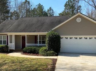 11 Candlestick Dr, Hull, GA 30646