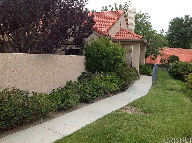 1st image of 26268 Rainbow Glen Dr