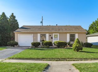 655 Bartfield Dr, Columbus, OH 43207