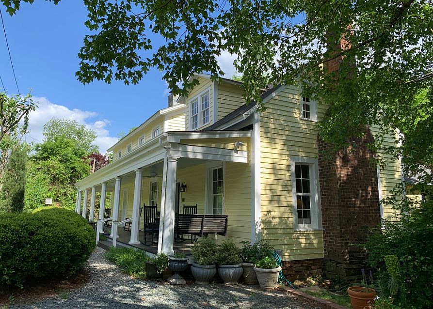 307 W King St, Hillsborough, NC 27278 Zillow