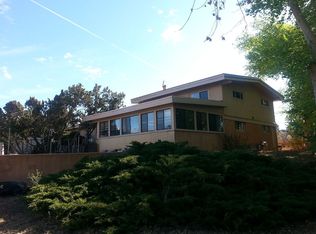 125 Mateo Cir N, Santa Fe, NM 87505
