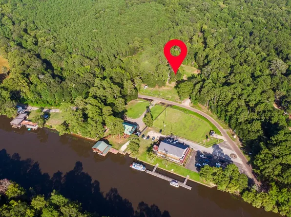 Pine Island & Dorough Rd, Karnack, TX 75661