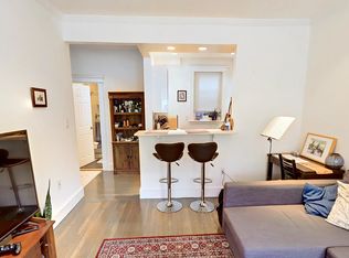 109 Queensberry St APT 5, Boston, MA 02215