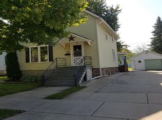 110 Rose Ave, Fond Du Lac, WI 54935