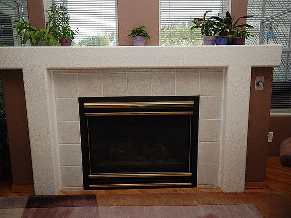3rd image of 1107 W Sunny Creek Cir
