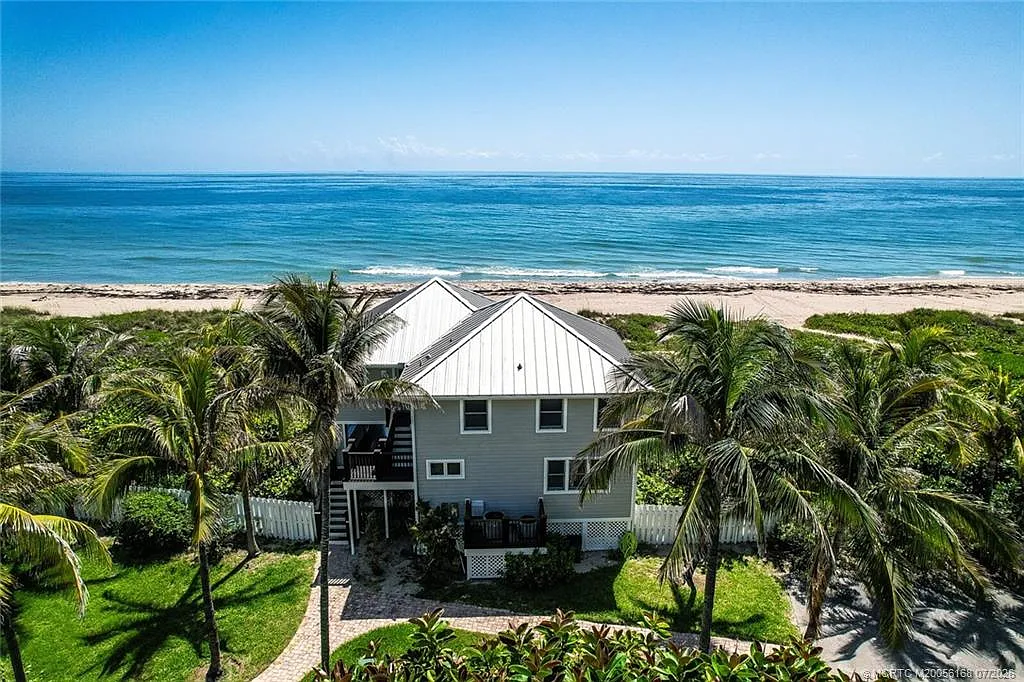 2 bed, 1.0 bath, 1100 sqft, $3,149 — Photo 1