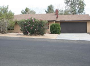 17324 Queensglen Ave, Lake Los Angeles, CA 93591