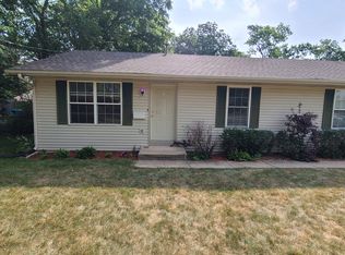 1900 Remington Rd, Rockford, IL 61108