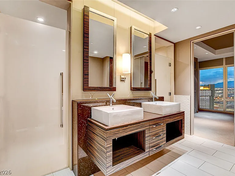 3750 Las Vegas Blvd S #2711 — Photo 14